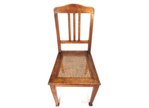 Schöner schlichter restaurierter Stuhl aus den 20er Jahren